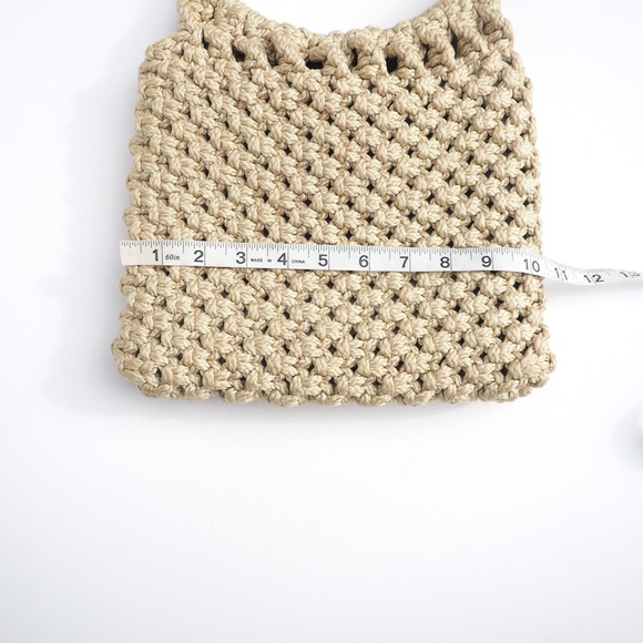 70s Vintage Crochet Knit Hand Bag Wooden Top Handles Tan Boho Macrame Purse‎ - Picture 4 of 8